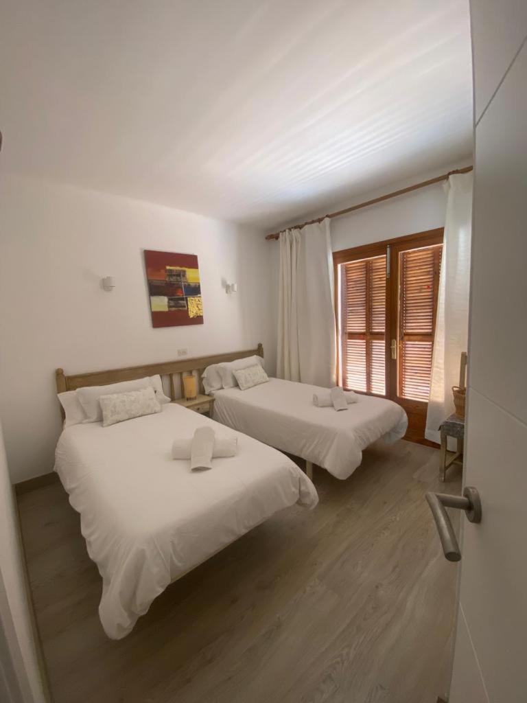 Rotonda Apartaments فيلانيتكس المظهر الخارجي الصورة